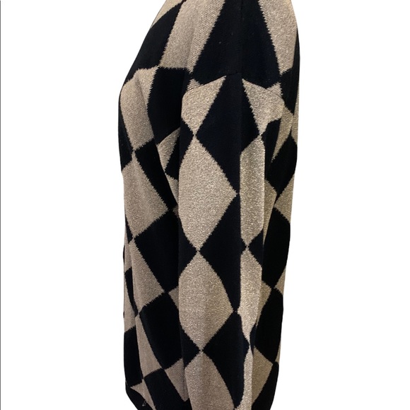 Black and Gold Metallic pullover sweater - Picture 2 of 5